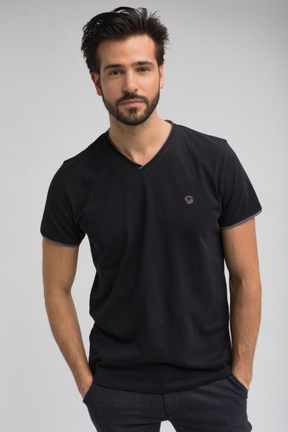 tee-shirt noir pour homme col V