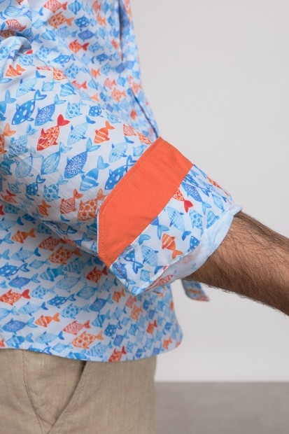 Chemise à motifs poisson bleu et orange pour homme